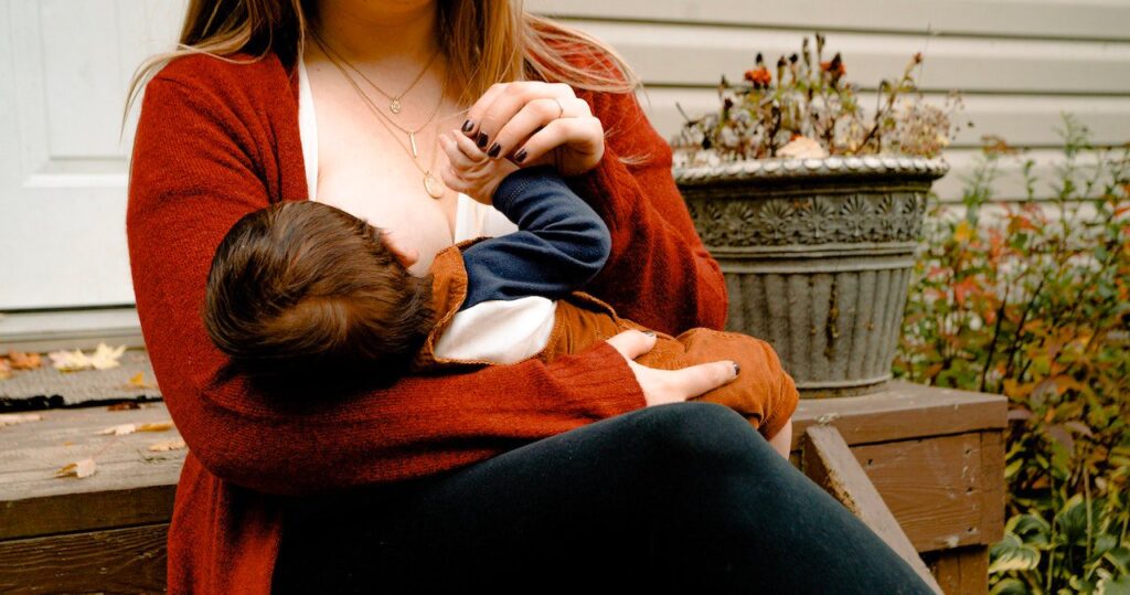 Breastfeeding benefits for mother, Breastfeeding diet